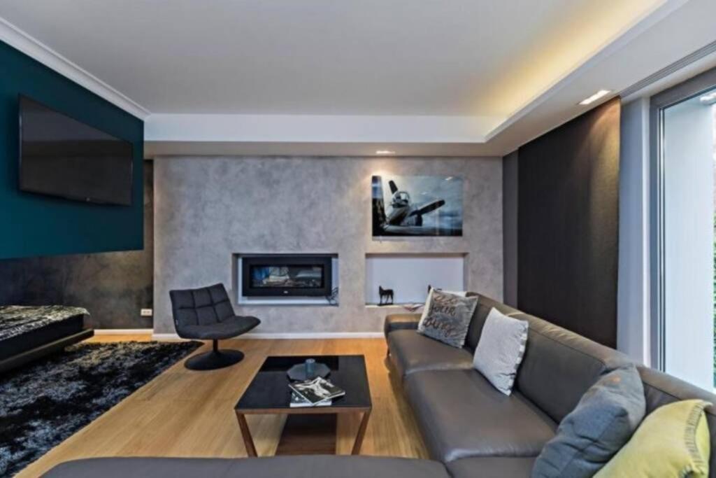 Vernescu Luxury Residence Bucharest Exterior photo