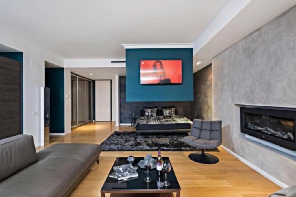 Vernescu Luxury Residence Bucharest Exterior photo